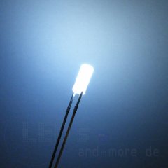 3mm LED Diffus Zylindrisch Wei 1120 mcd 110